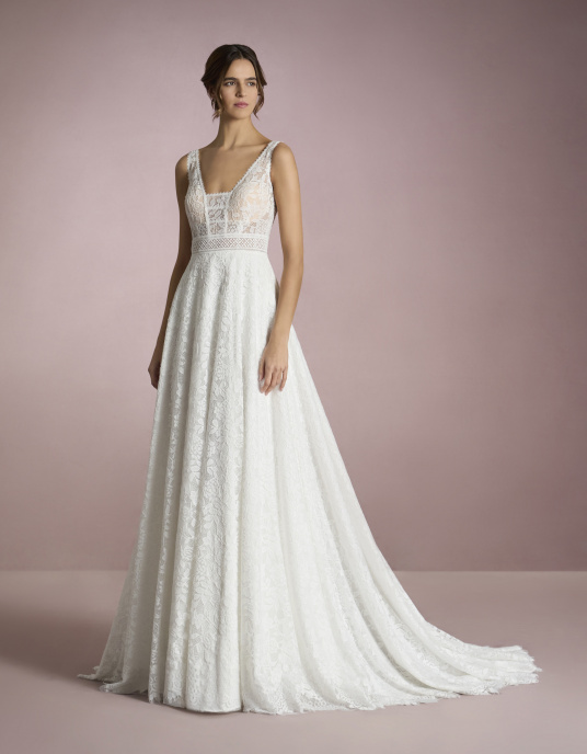 Robes de mariées  White one ANEKO 
