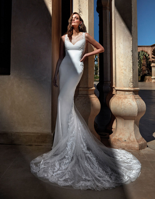 Robes de mariées  Pronovias ARIA 