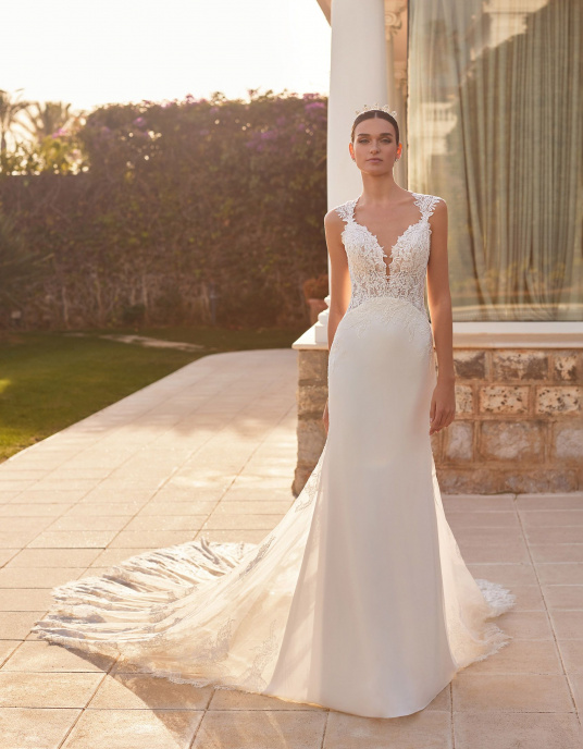 Robes de mariees SAINT PATRICK SAMBINA Morbihan Vannes Ille et Vilaine Rennes Finistere Quimper Bretagne Nicole Couture