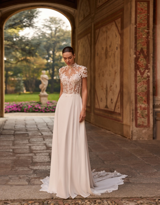 Robes de mariées  ALBERTO PALATCHI FAYE  
