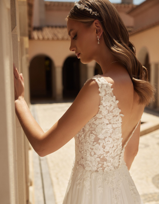 Robes de mariées  Bianco Evento FLUORITE 