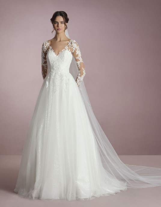 Robes de mariées  White one Kiri 