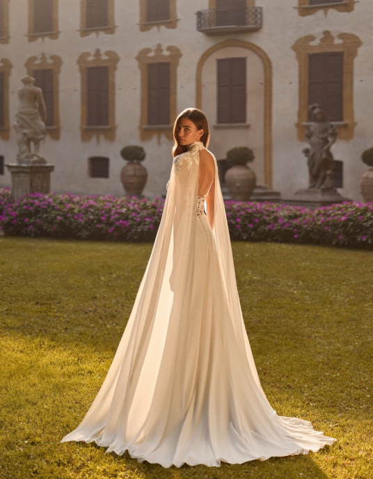 Robes de mariées  ALBERTO PALATCHI LENA  