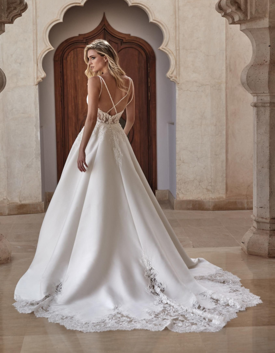 Robes de mariées  Pronovias misti  