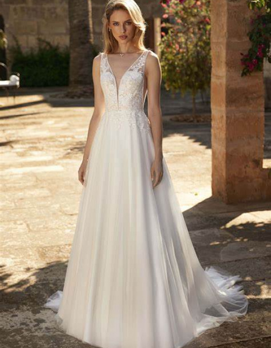 Robes de mariées  Bianco Evento POLINA 
